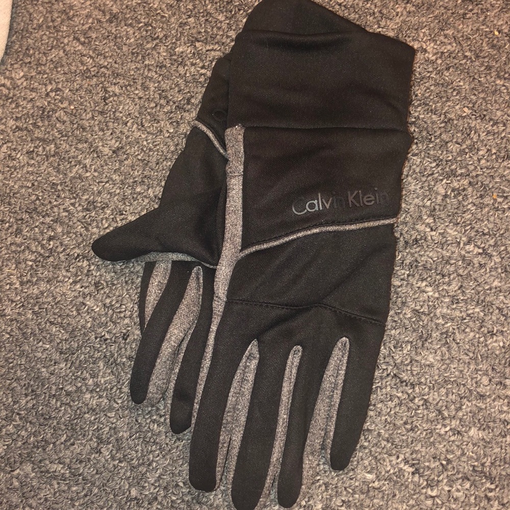 Calvin Klein gloves